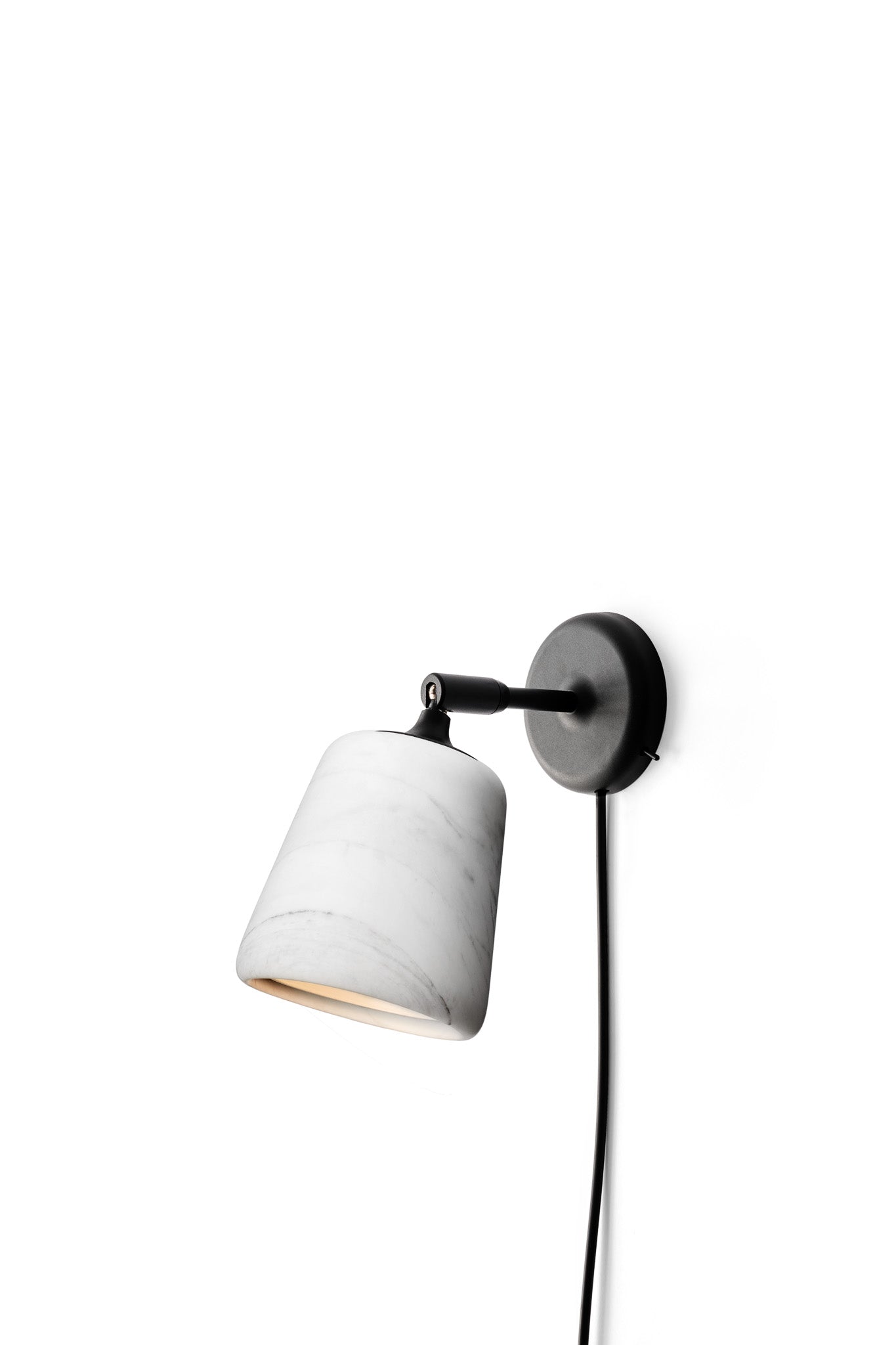Material Wall Lamp