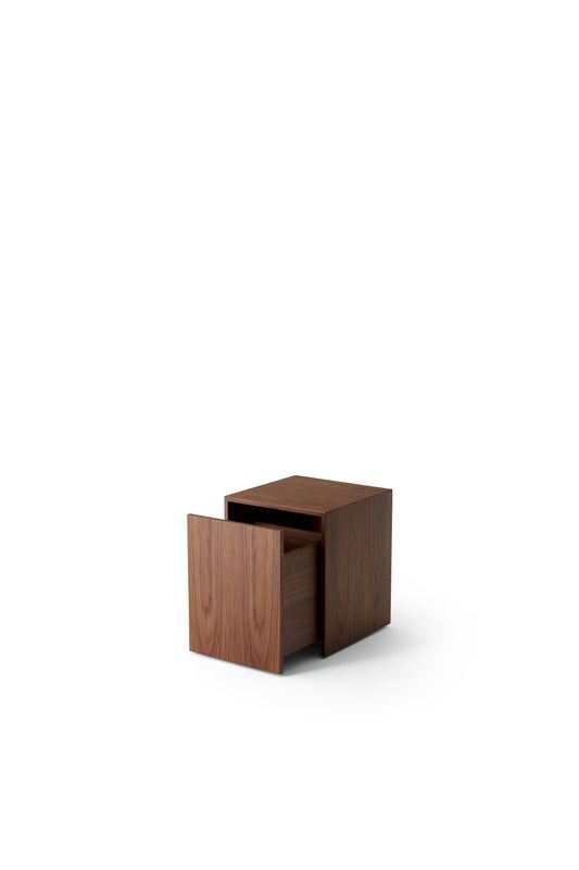 Mass Side Table w. Drawer